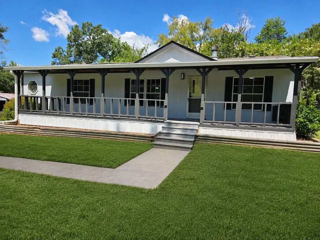 151 N Canyon Drive, Onalaska