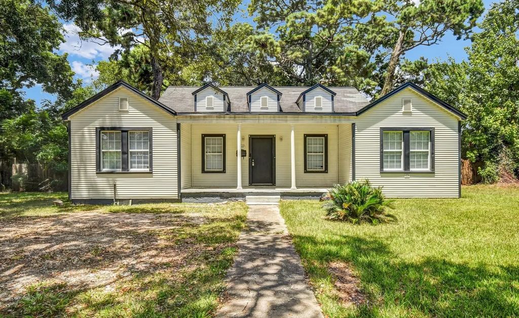2642 Cedar Drive, La Marque