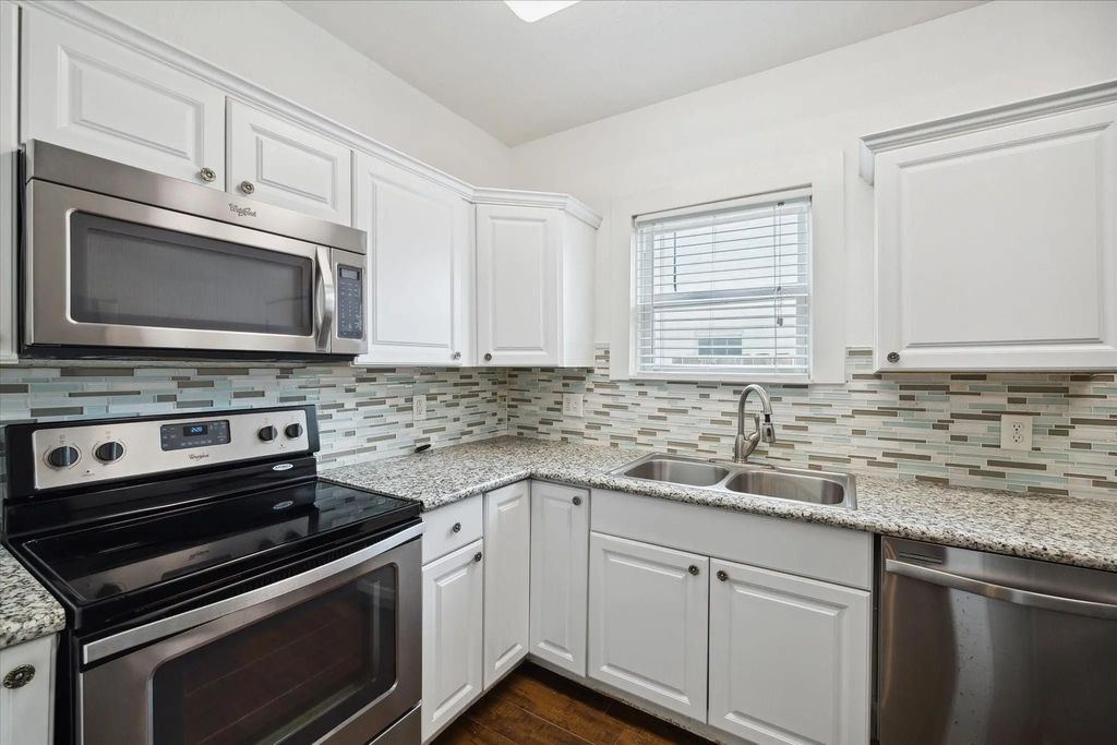2611 Isabella Street, Houston