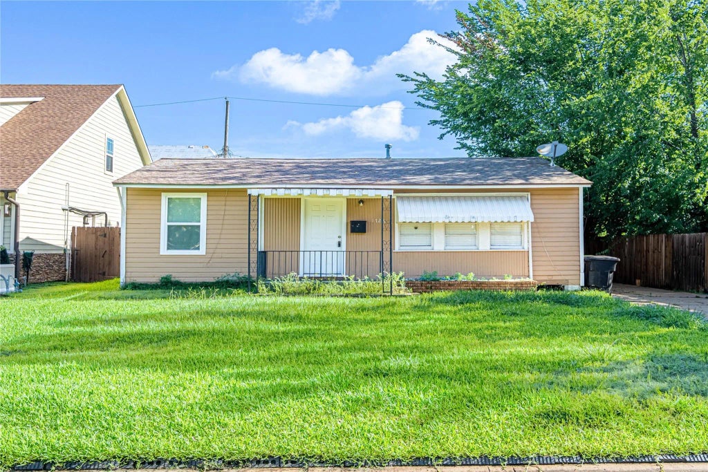 1726 Du Barry Lane, Houston