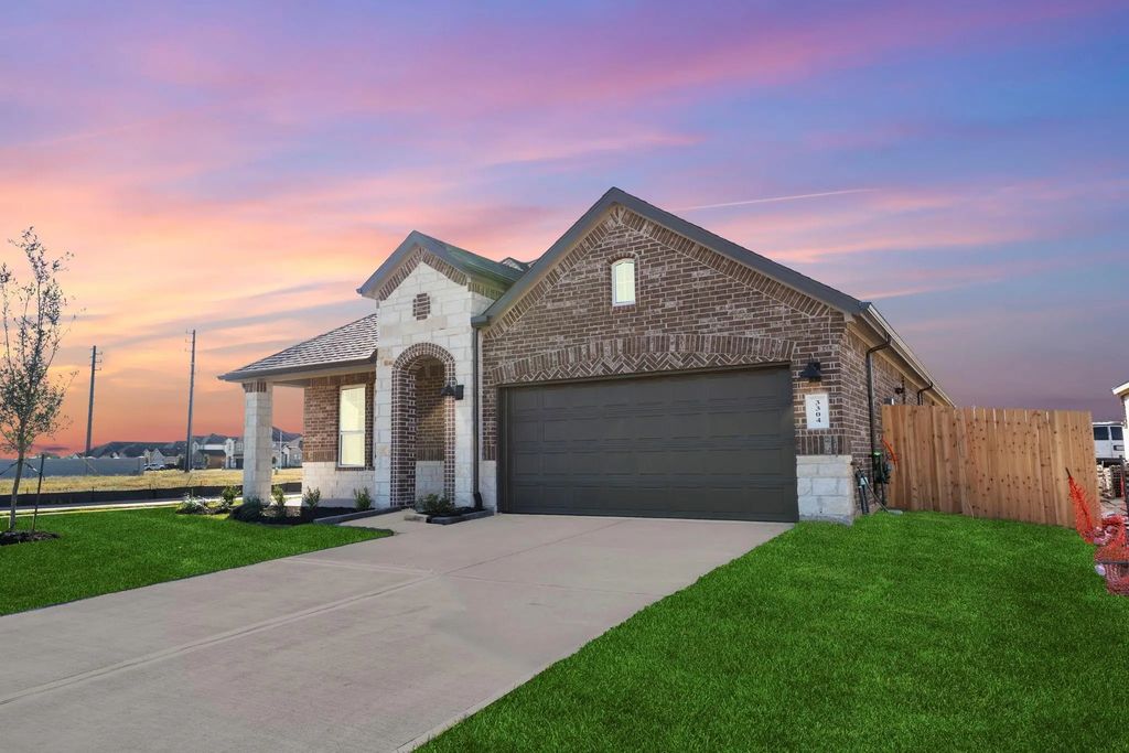 3348 Concorde Heights Drive, Pearland