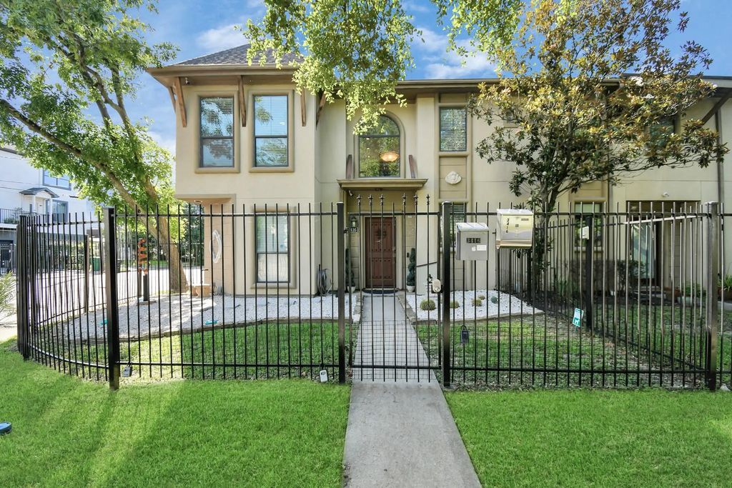 3416 St Emanuel Street, Houston