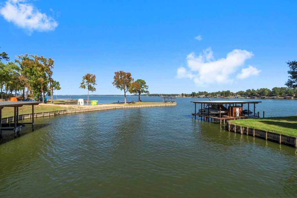 3970 Fm 2457, Livingston