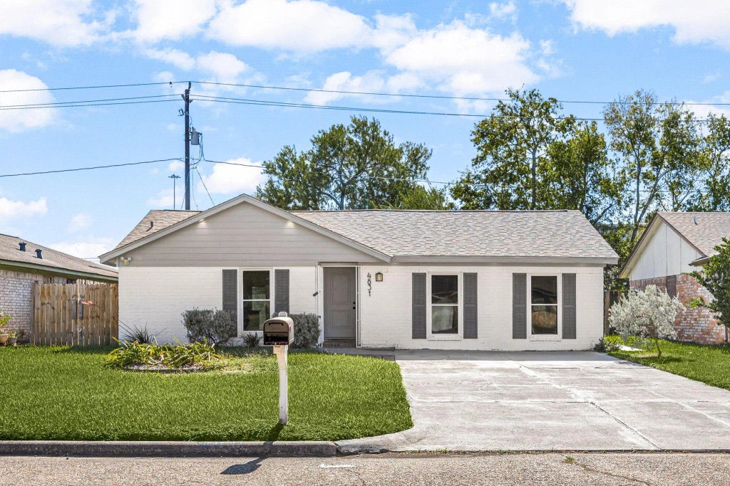 4831 Wickview Lane, Houston