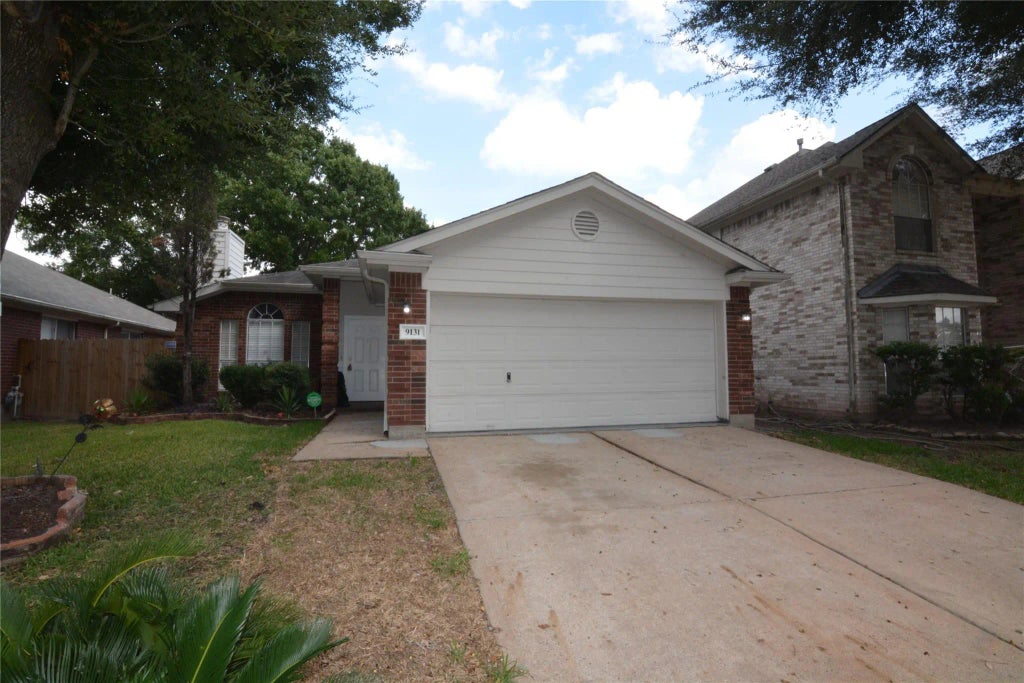 9131 Knightsland Trail, Houston