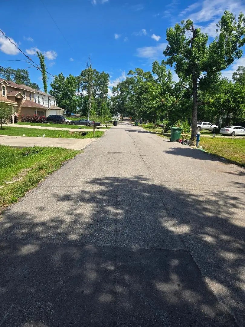 Seeker Street, Houston