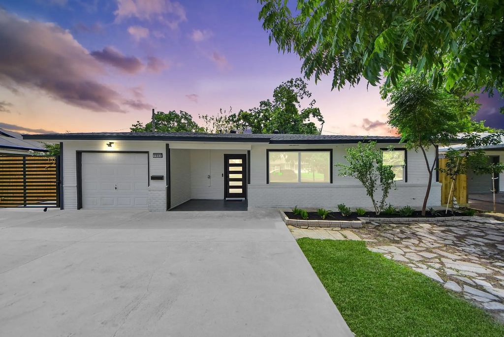 1503 Locklaine Drive, Pasadena