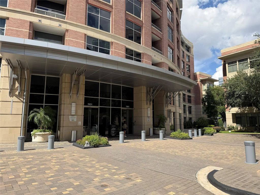 1901 Post Oak Boulevard 1105, Houston