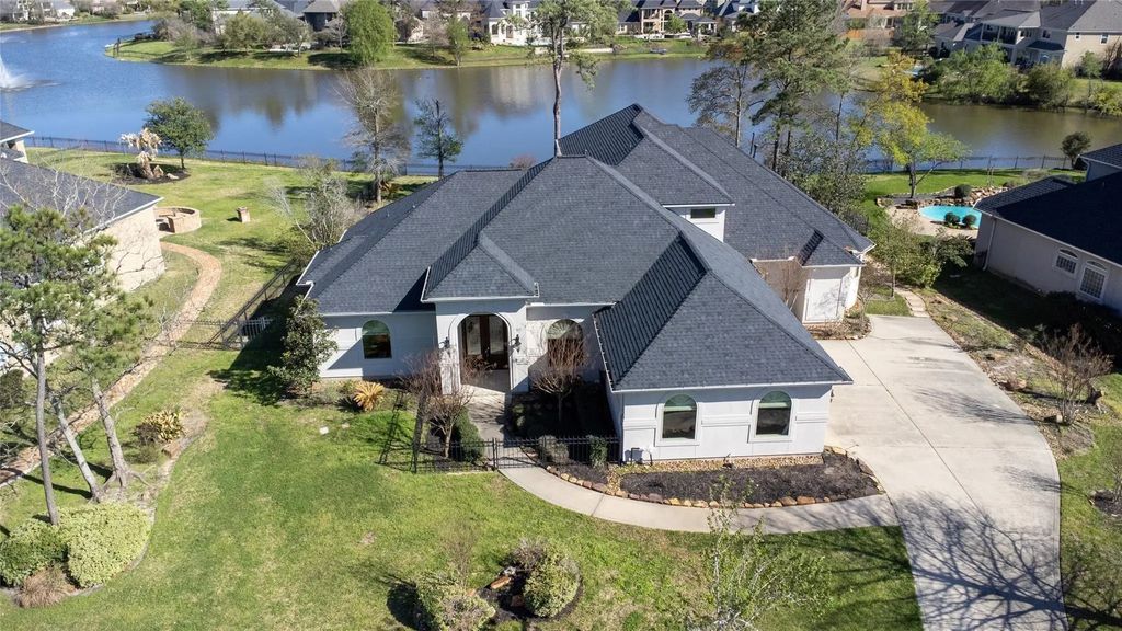 25702 Golden Bell Drive, Spring
