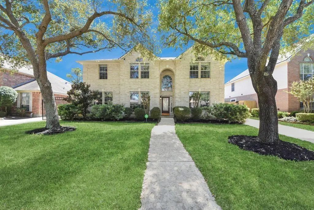 12815 Dadebrook Court, Houston