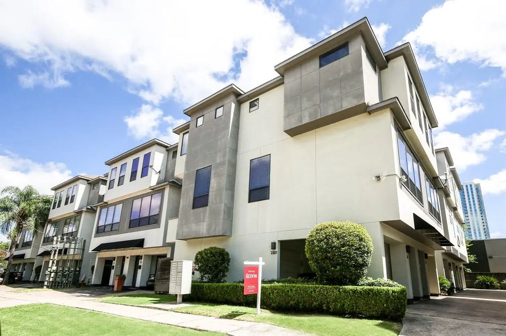 2307 Camden Drive A, Houston