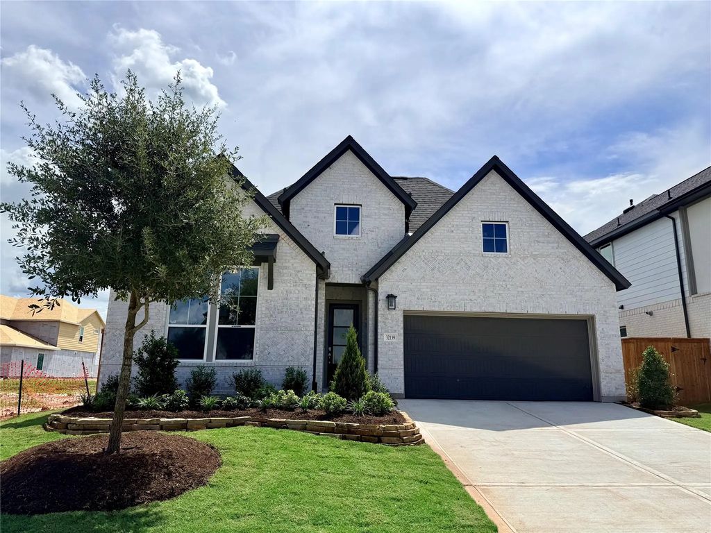 32139 Sky Branch Drive, Fulshear