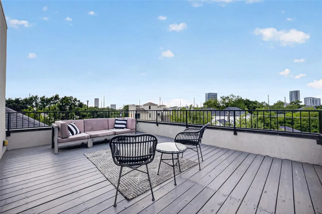 1613 Vermont Street B, Houston