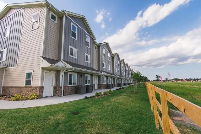 21155 Gosling Road 37 A-d, Spring