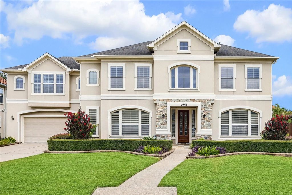 2210 Bywater Drive, Houston