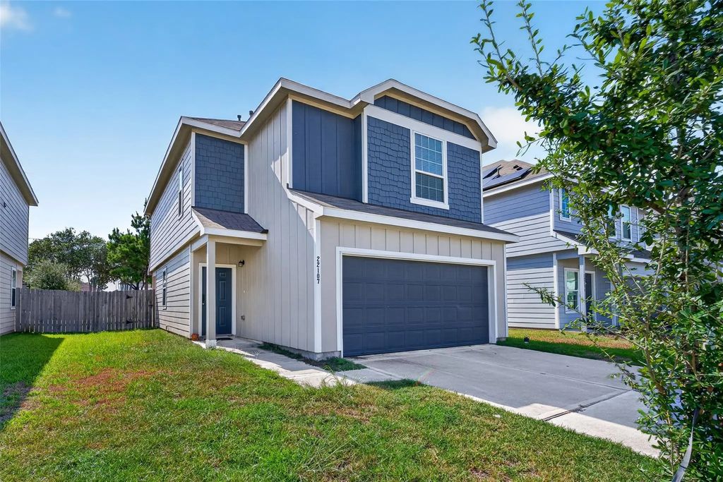 22107 Regal Heights Lane, Hockley