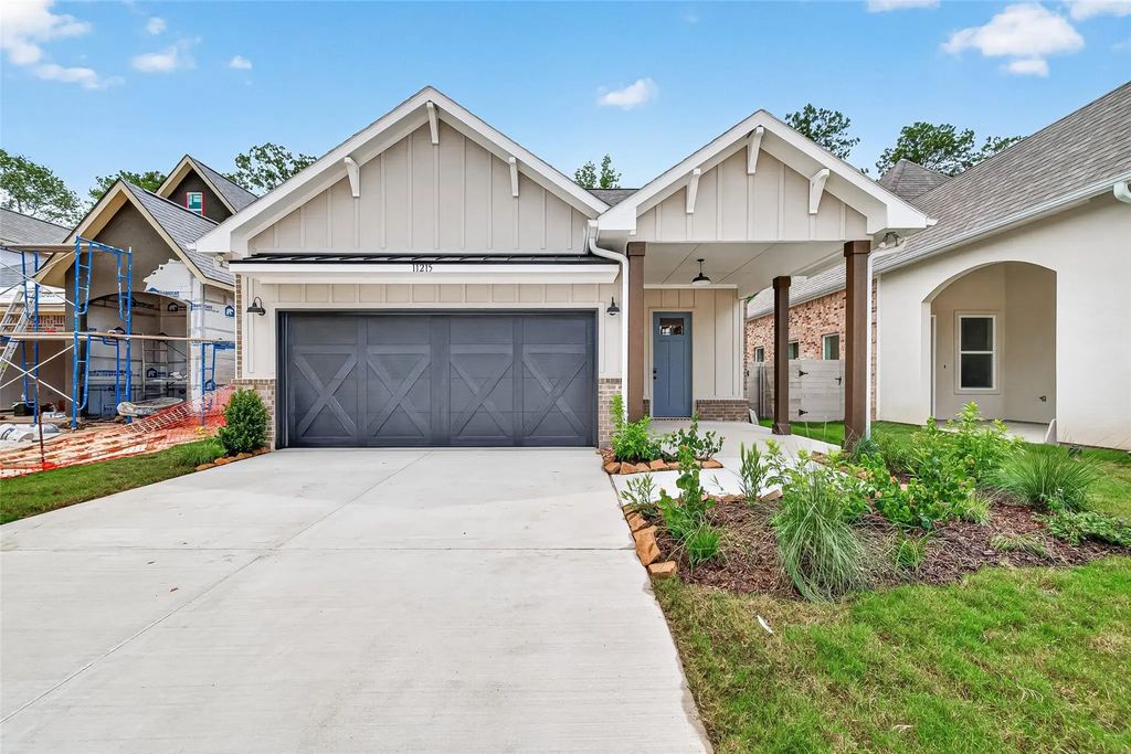 11215 Moccasin Drive, Montgomery