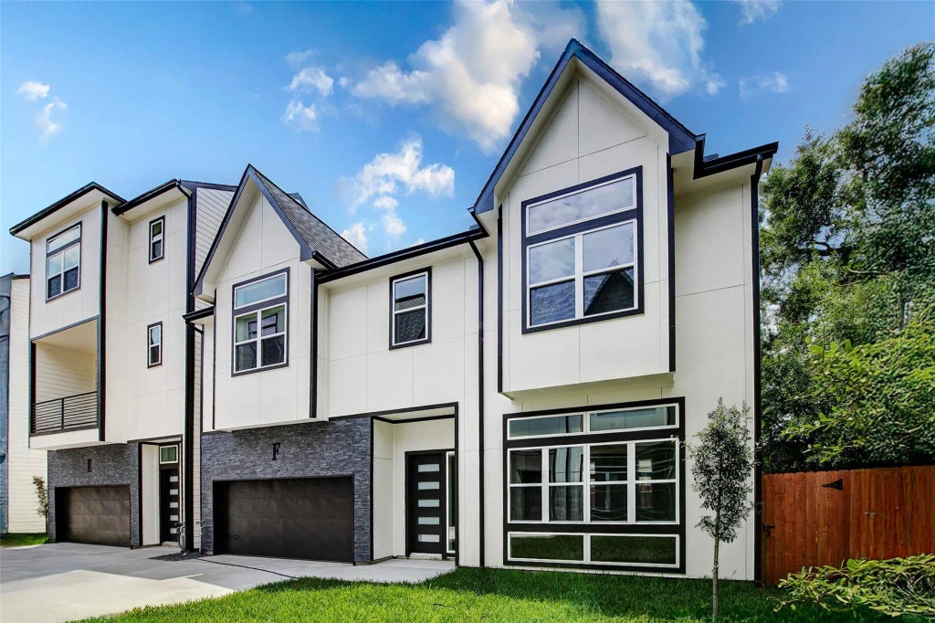 1913 Hoskins Drive G, Houston