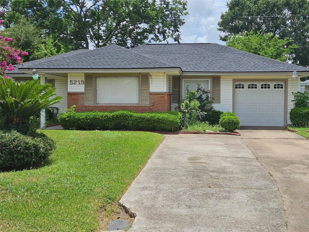 5218 Cortelyou Lane, Houston