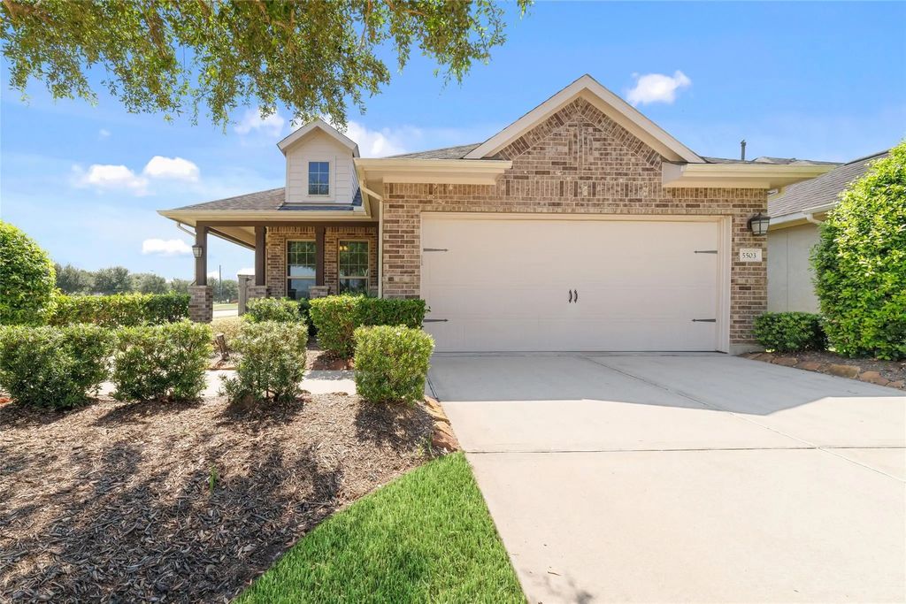 5503 Keystone Bay Court, Fulshear