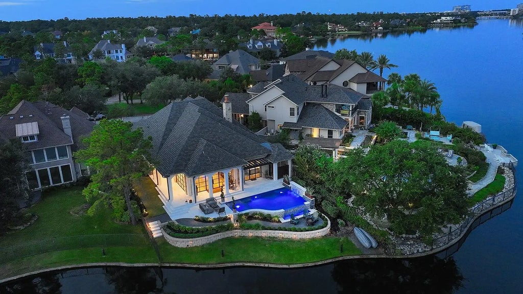 34 Bellweather Court, The Woodlands