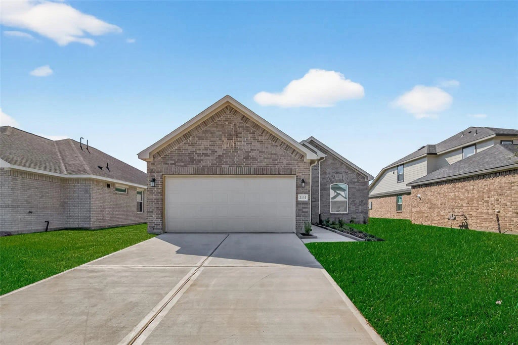 2135 Sanders Brook Drive, Baytown