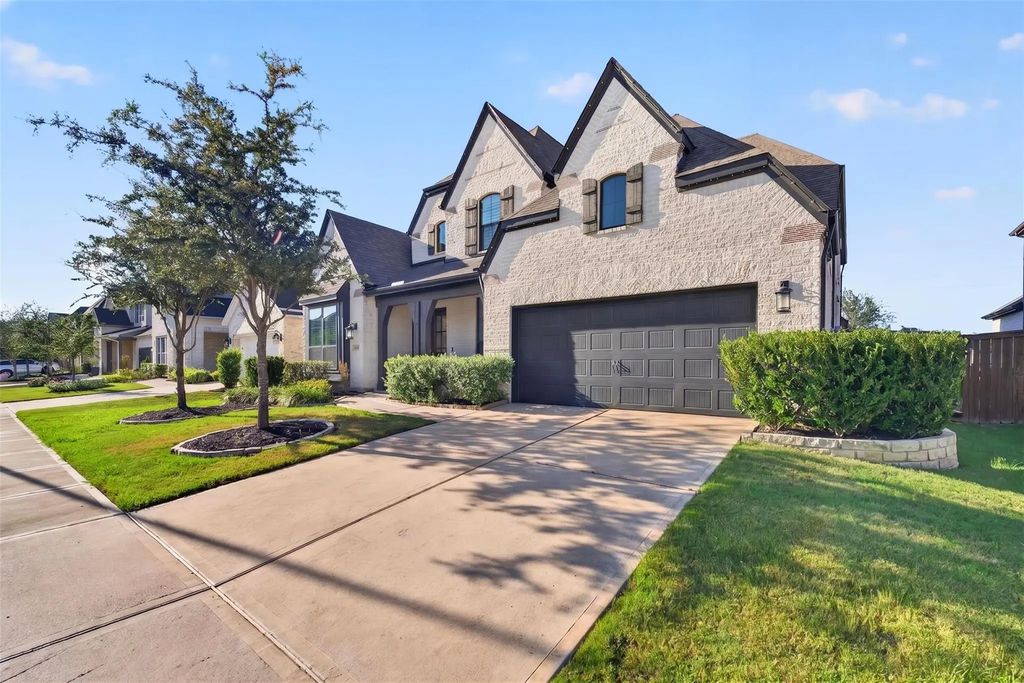 7014 San Bernard Trail, Katy