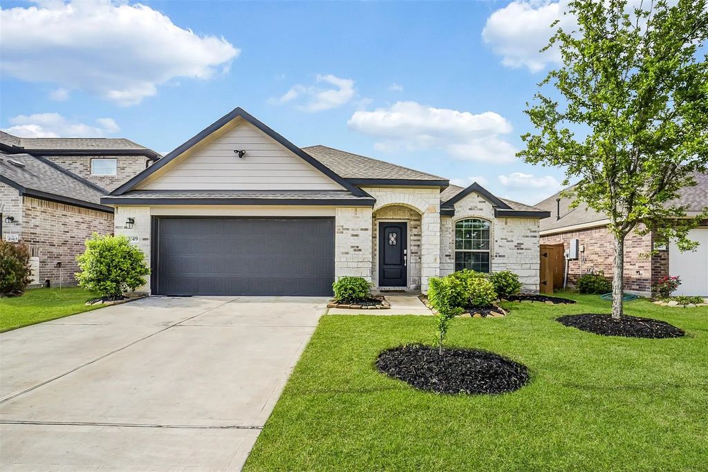 21419 Blue Tuna Drive, Cypress