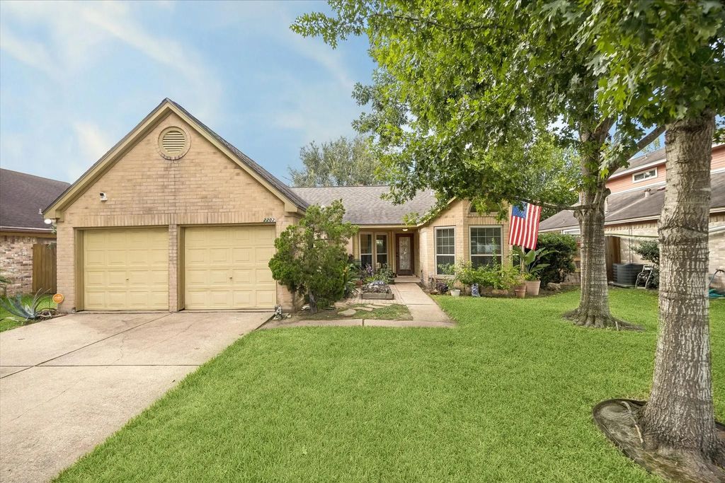 2202 Westwood Drive, Stafford