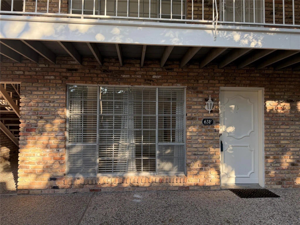 2201 Fountain View Drive 63, Houston