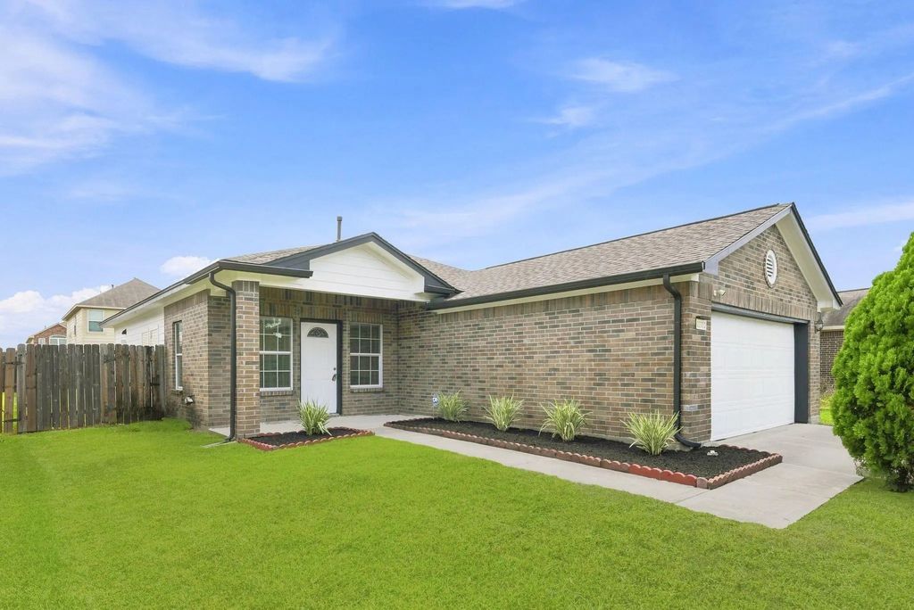 10702 Jordan Heights Drive, Houston
