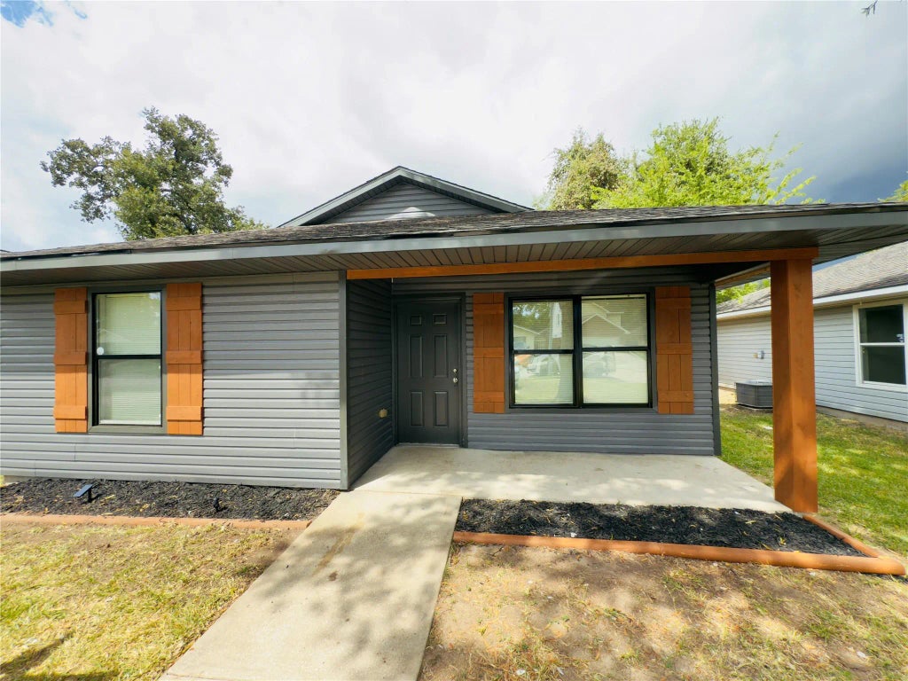 11915 Greenmesa Drive, Houston