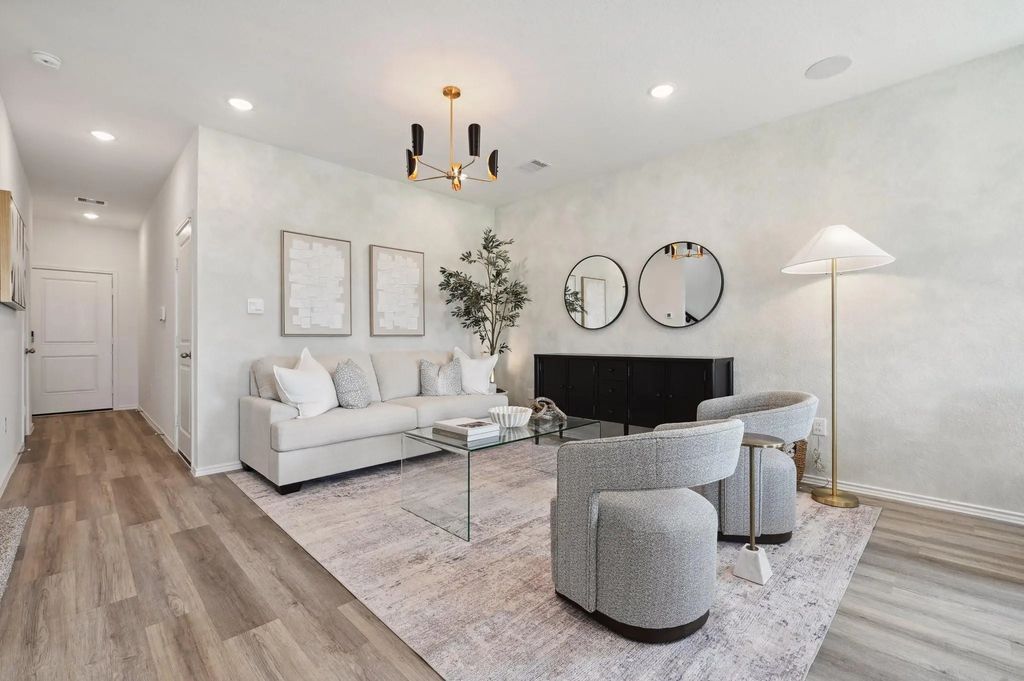 1055 Moon Drop Lane, Houston