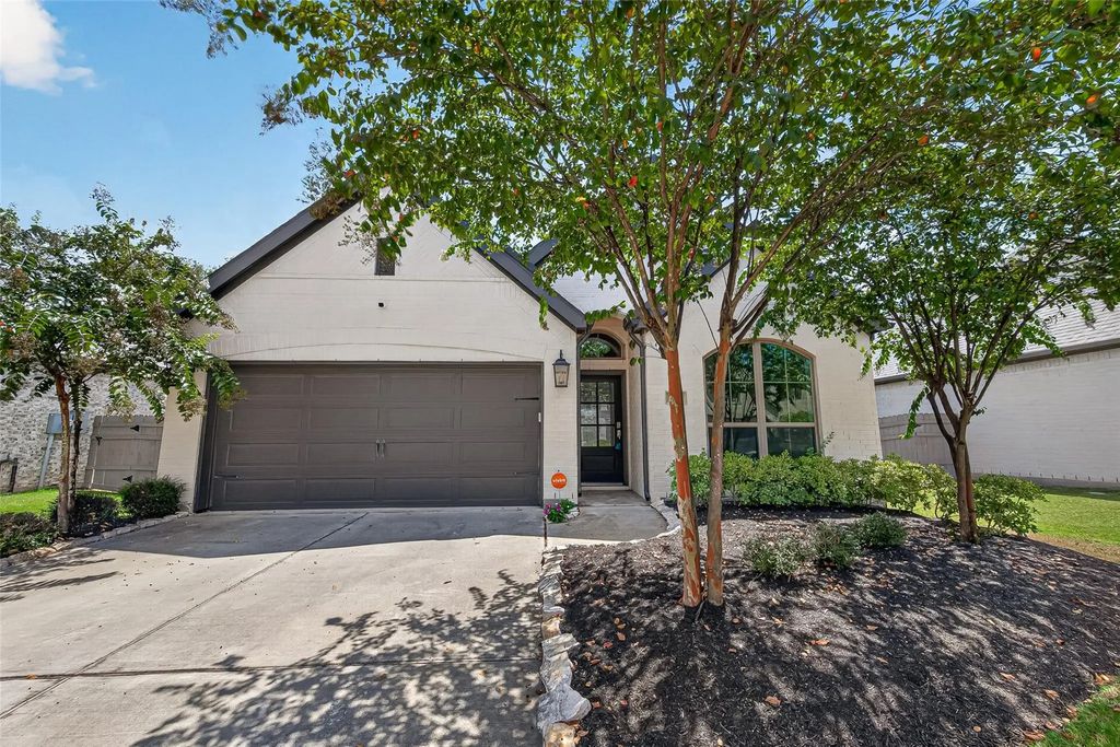 17114 Crimson Crest Drive, Conroe