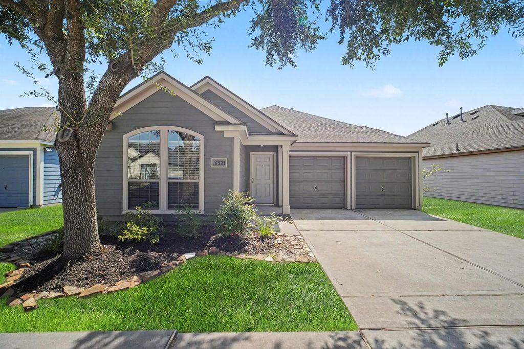 16523 Strathmore Manor Lane, Houston
