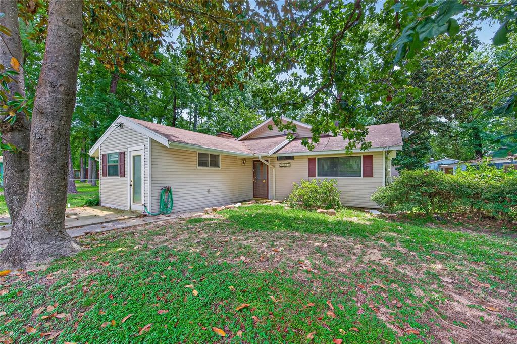 10063 Lake Shore Drive, Montgomery