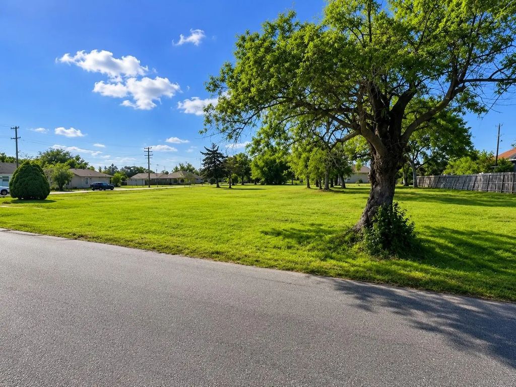 14th Street, Port Arthur