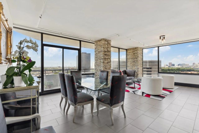 15 Greenway Plaza 12f, Houston