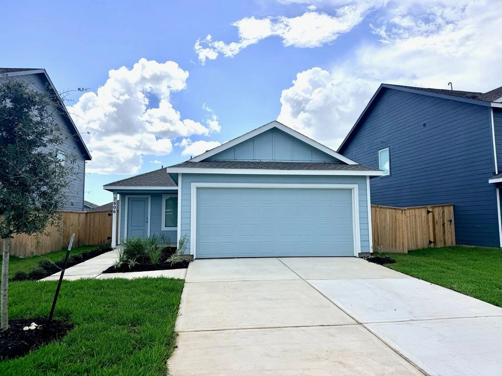 7606 Madrid Manor, Richmond