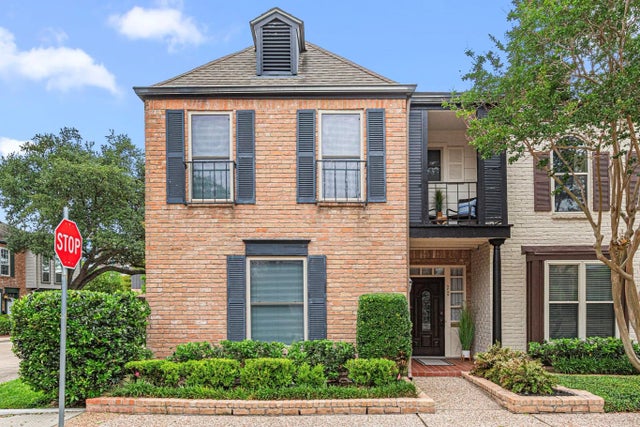 3749 Wakeforest Street, Houston