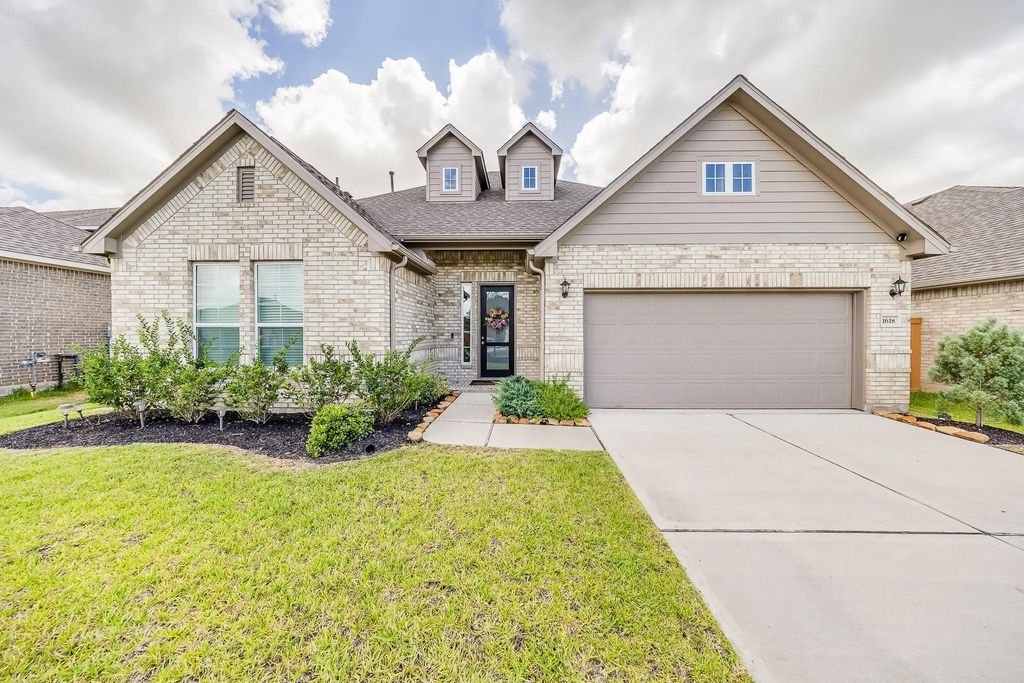 1618 Homewood Point Lane, Rosharon