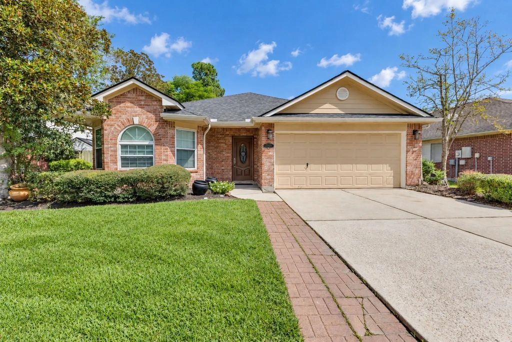 21808 Whispering Forest Drive, Kingwood