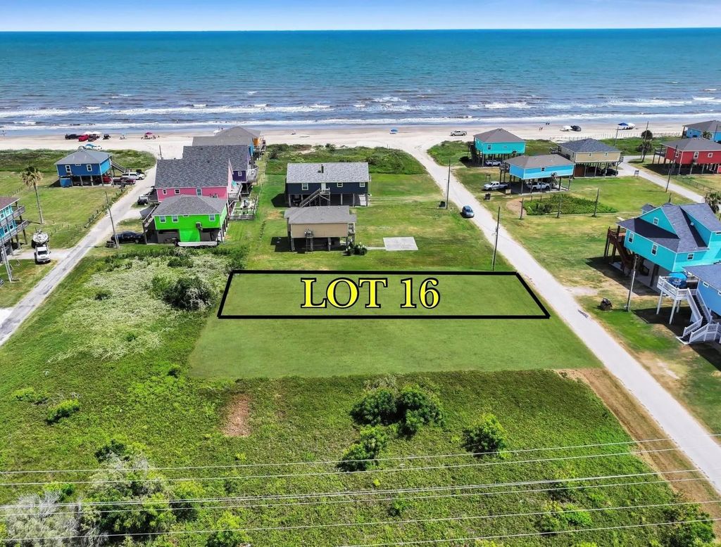 986 Smith Drive, Gilchrist