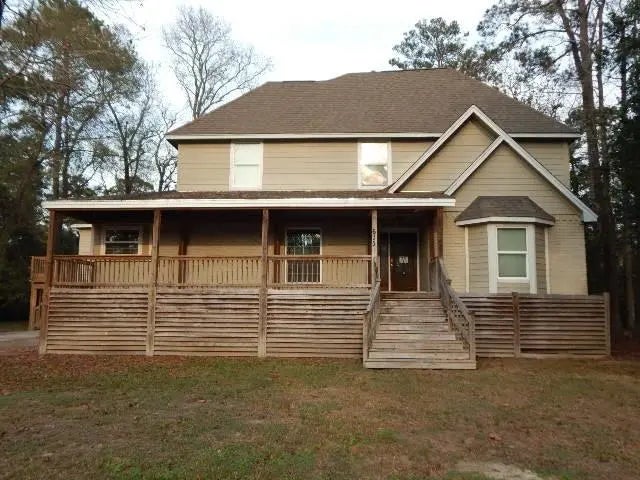 615 River Plantation Drive, Conroe