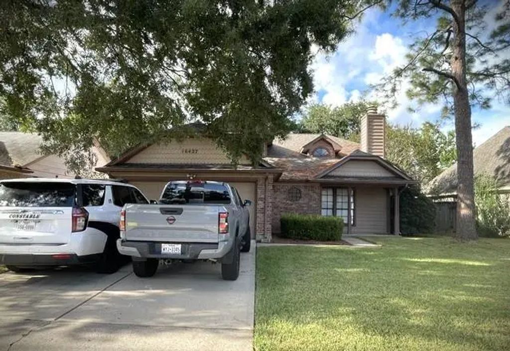16427 Dunmoor Drive, Houston