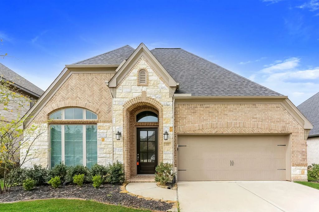 122 S Carson Cub Court, Montgomery