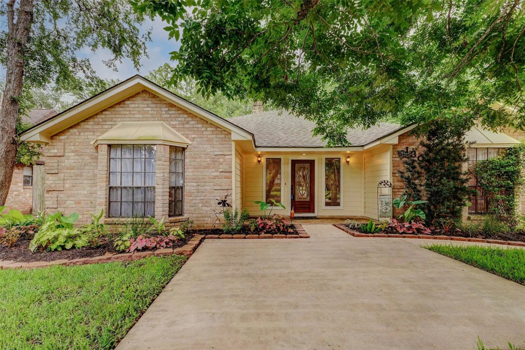 1303 Richmond Court, Richmond