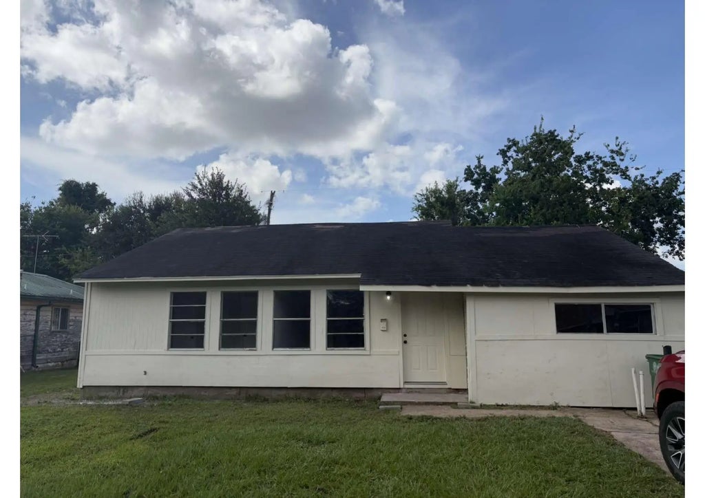 5934 Southtown Street, Houston