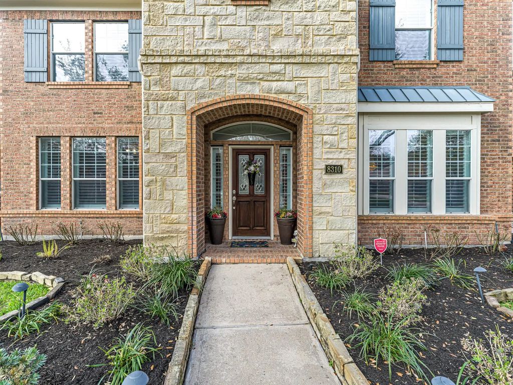 8310 Crescent Knolls Drive, Richmond