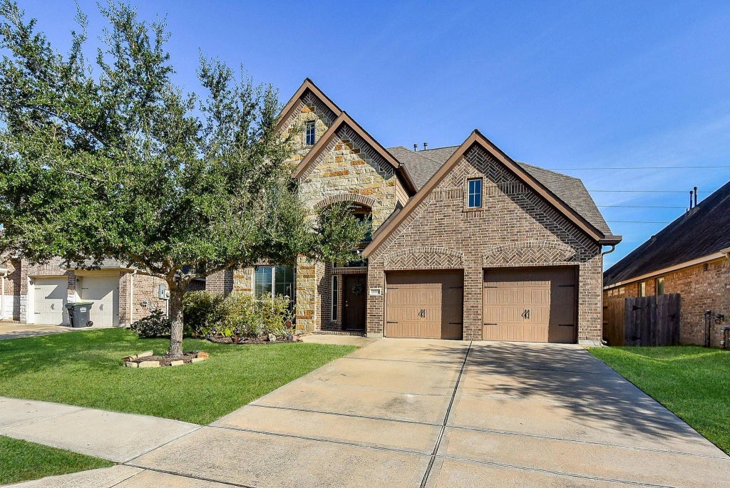 13513 S Canyon Gale Lane, Pearland